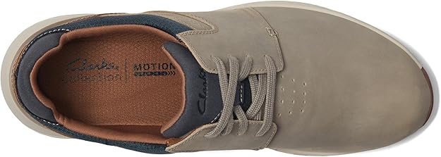 Clarks Men's Collection Motion Trek Plain Toe Sneaker  Taupe Combi Nubuck Size 10W