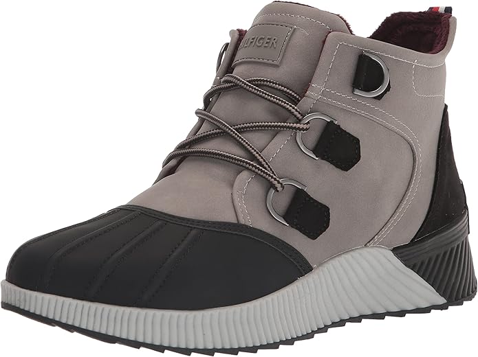 Tommy Hilfiger Women's Jenko Cold Weather Sneaker  Black/Gray Size 10