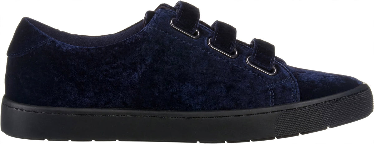Easy Street Women's Strive Shoes  Navy Velvet Size 8.5