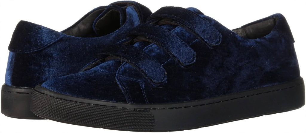 Easy Street Women's Strive Shoes  Navy Velvet Size 8.5