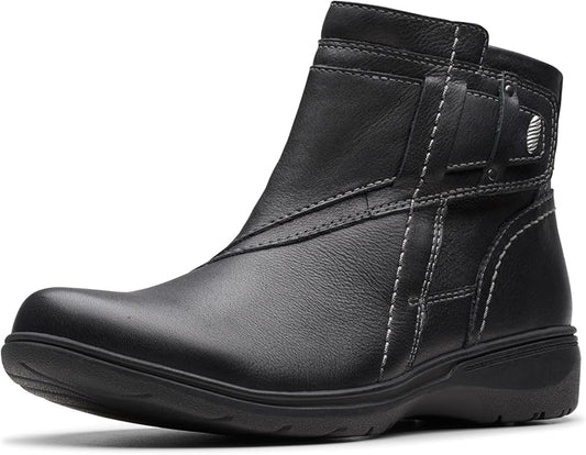 Clarks Women's Collection Carleigh Style Boots  Black Leather Size 7.5