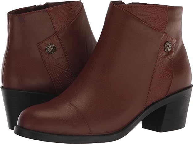 Easy Street Women's Bean Ankle Boots  Color Tan Size 9M