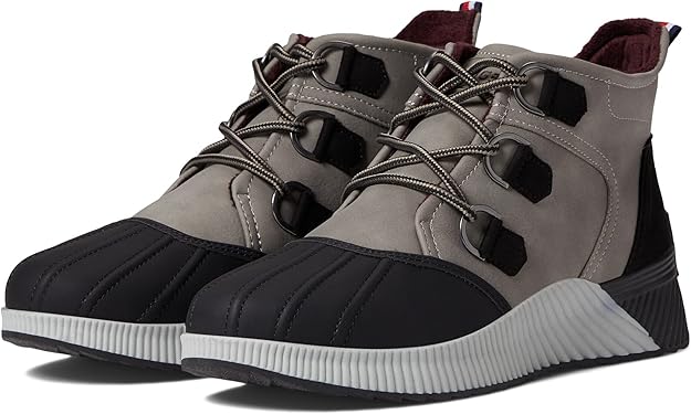 Tommy Hilfiger Women's Jenko Cold Weather Sneaker  Black/Gray Size 10