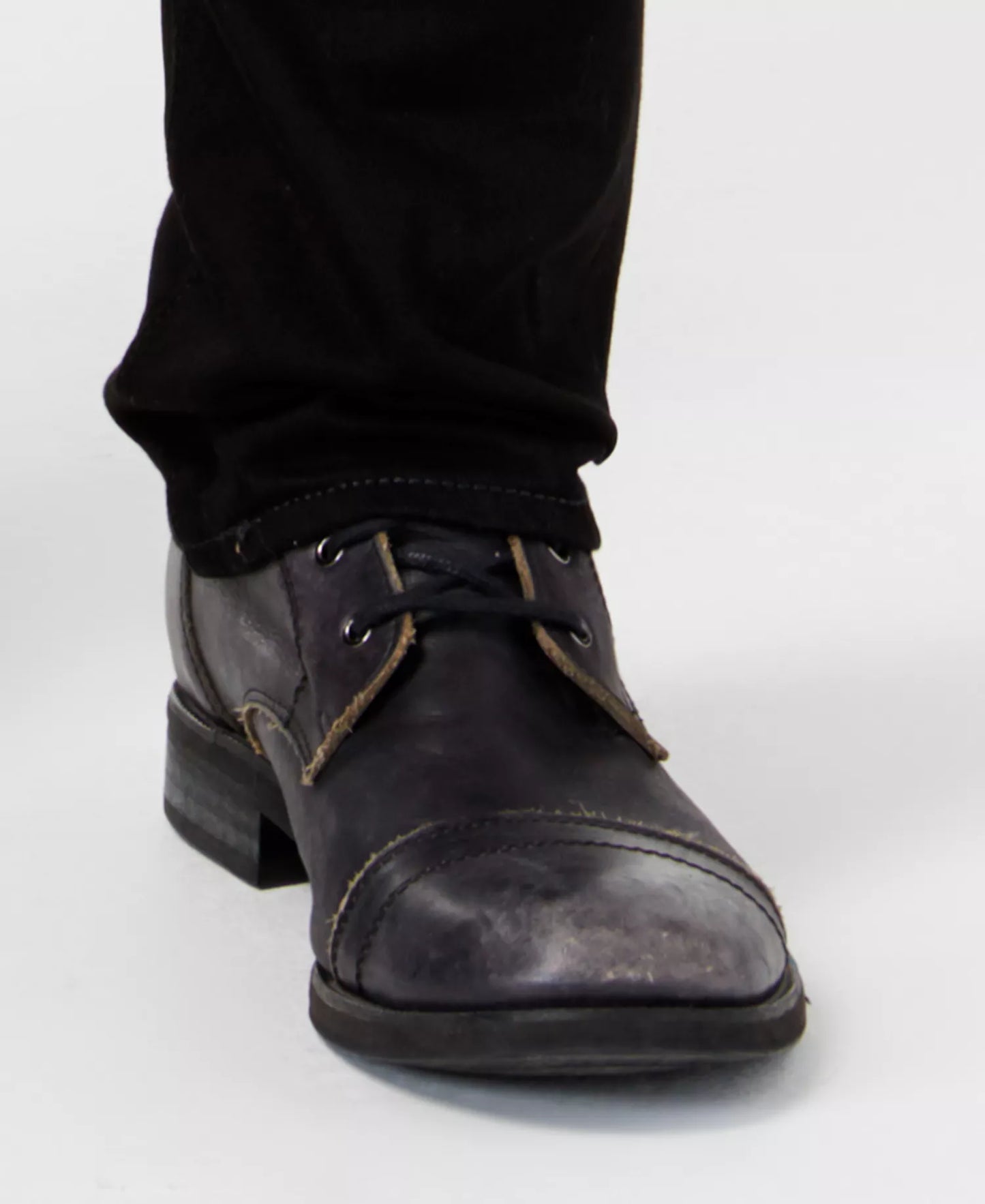 Levi's Men's 501 Original-Fit Button Fly Stretch Jeans  Listless Stretch W33xL34