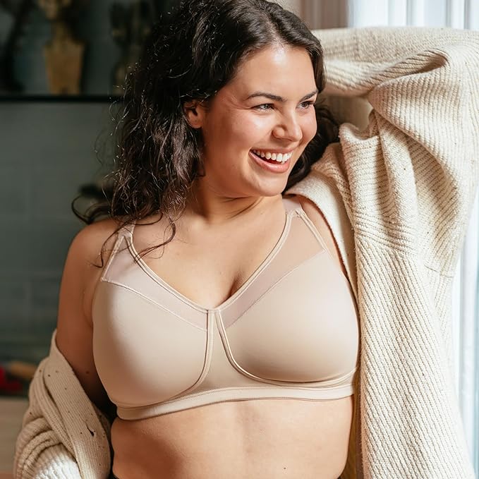 Playtex Women's 18 Hour Smoothing Minimizer Bra  Nude Size 38D