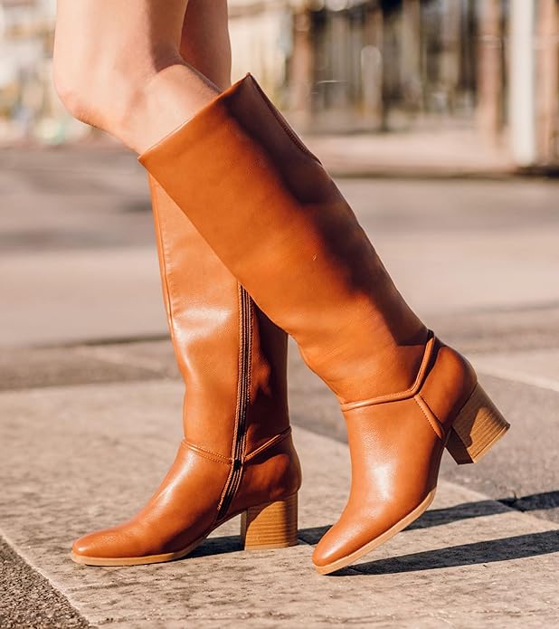 Baretraps Women's Thalia Tall Boots  Walnut Size 7.5