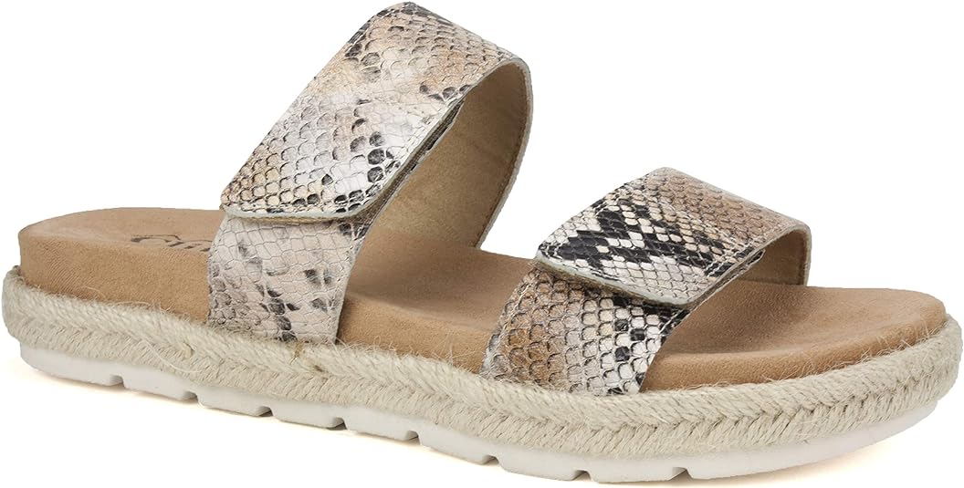 CLIFFS BY WHITE MOUNTAIN Women's TIONNA Sandal  Color Tan Size 7.5
