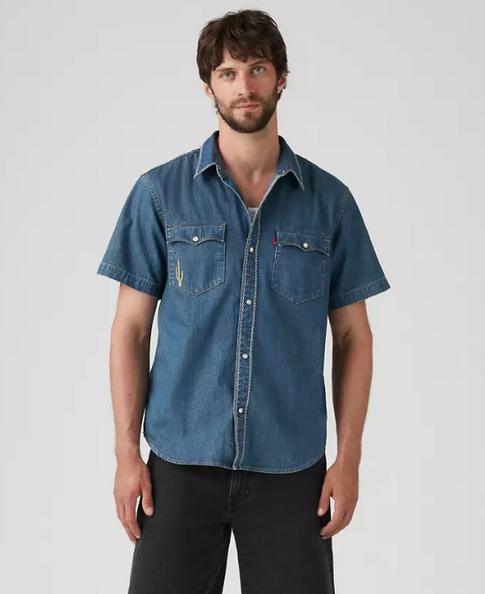 Levi's Men's Short Sleeve Relaxed-Fit Western Denim Shirt  Huckleberry Desert Size M