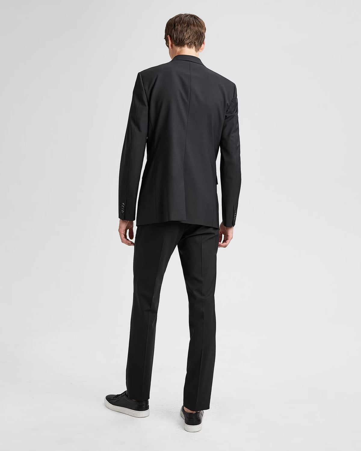 Theory Men's Wellar Blazer in Stretch Wool Color Black Size 40 Short