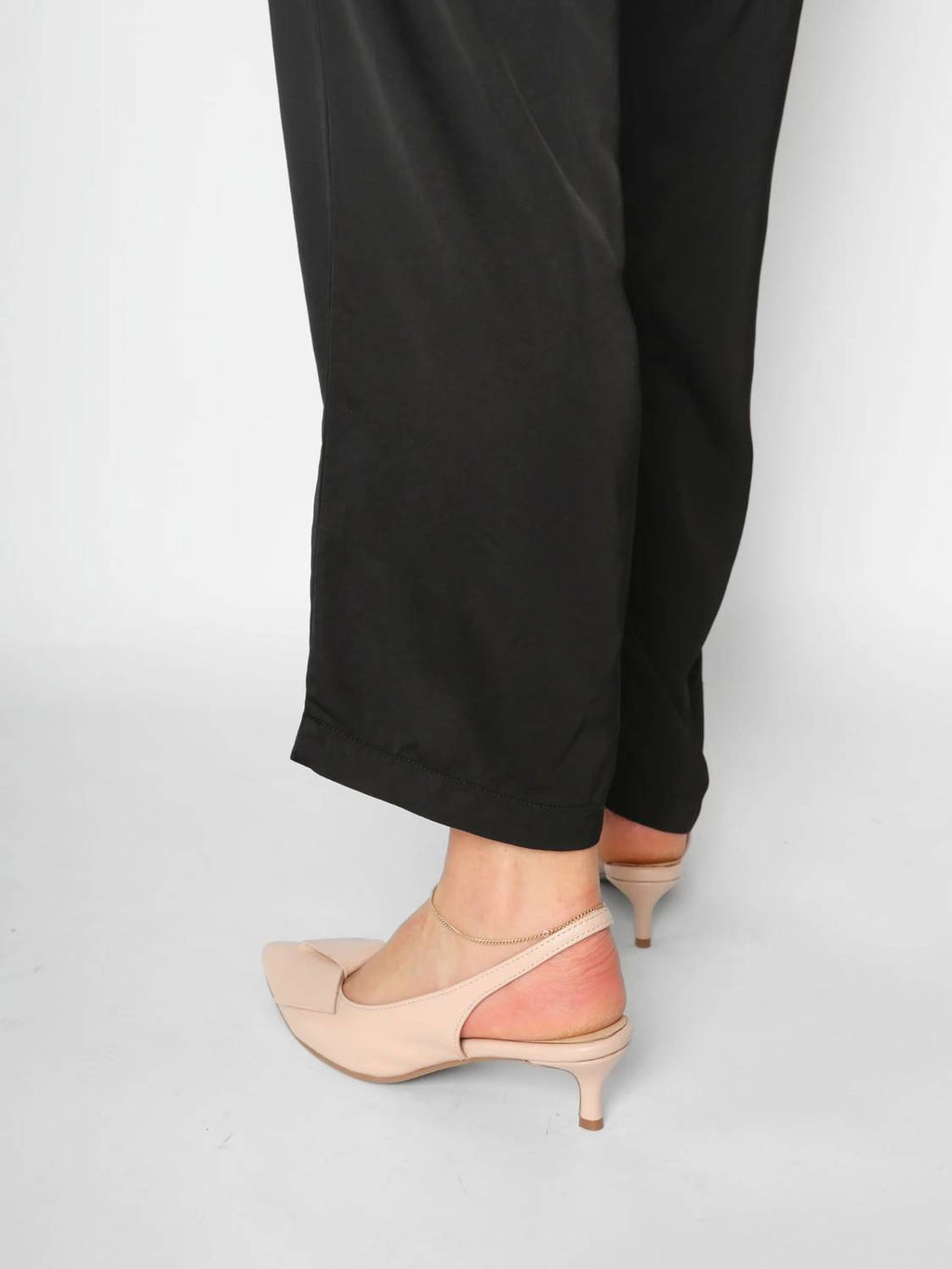 ALL BLACK Women's Flatbow Kitten Slingback Heels  Pink Size 10