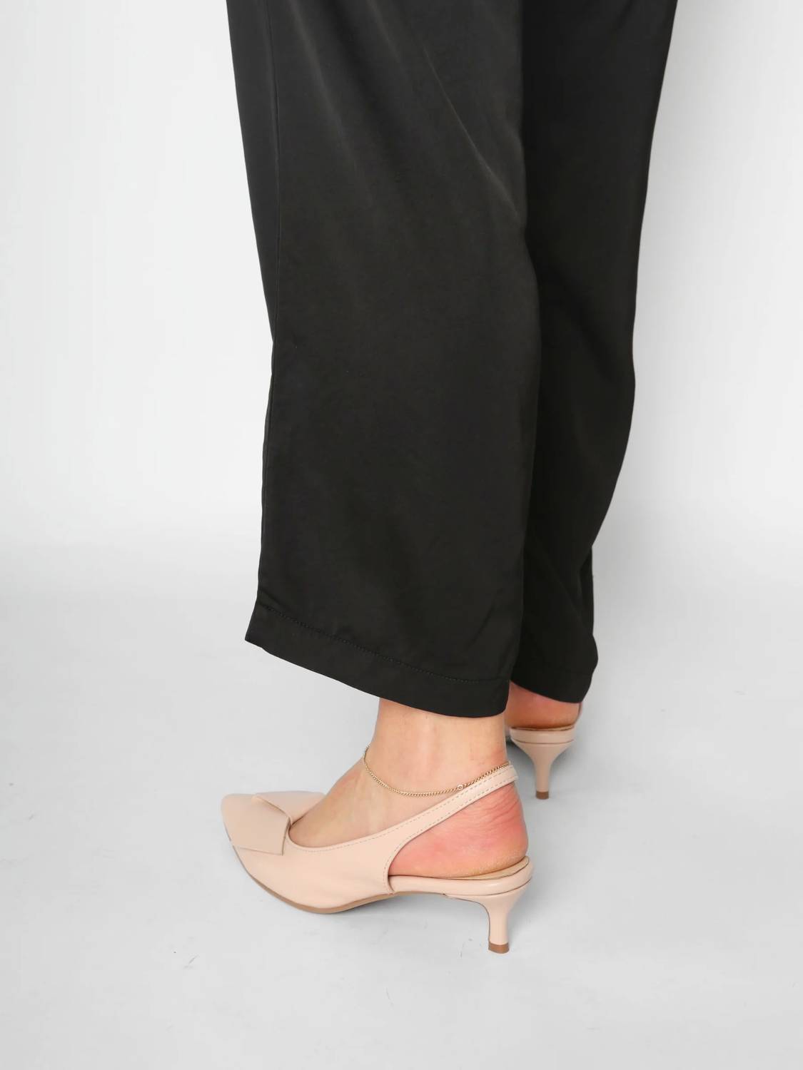 ALL BLACK Women's Flatbow Kitten Slingback Heels  Pink Size 10