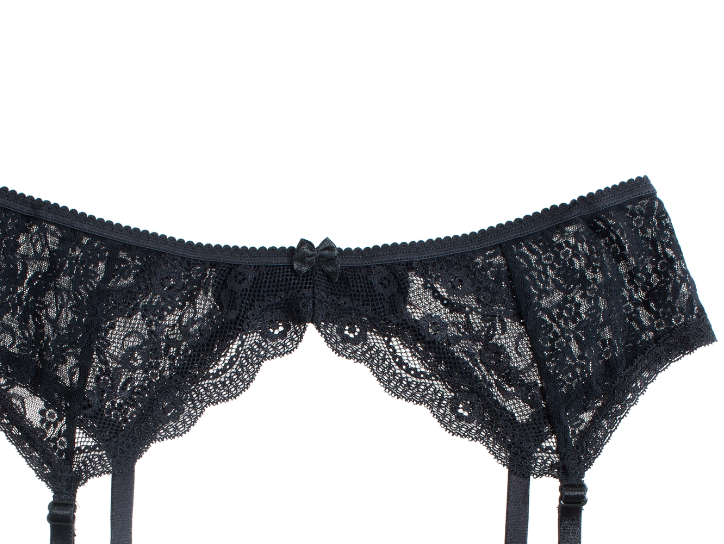 b.tempt'd Lace Kiss Garter Belt  Color Night Size M/L