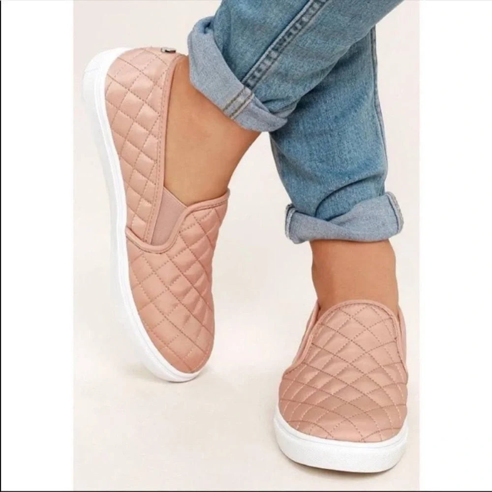 Steve Madden Women's Ecntrcqt Fashion Sneakers  Blush Size 9.5