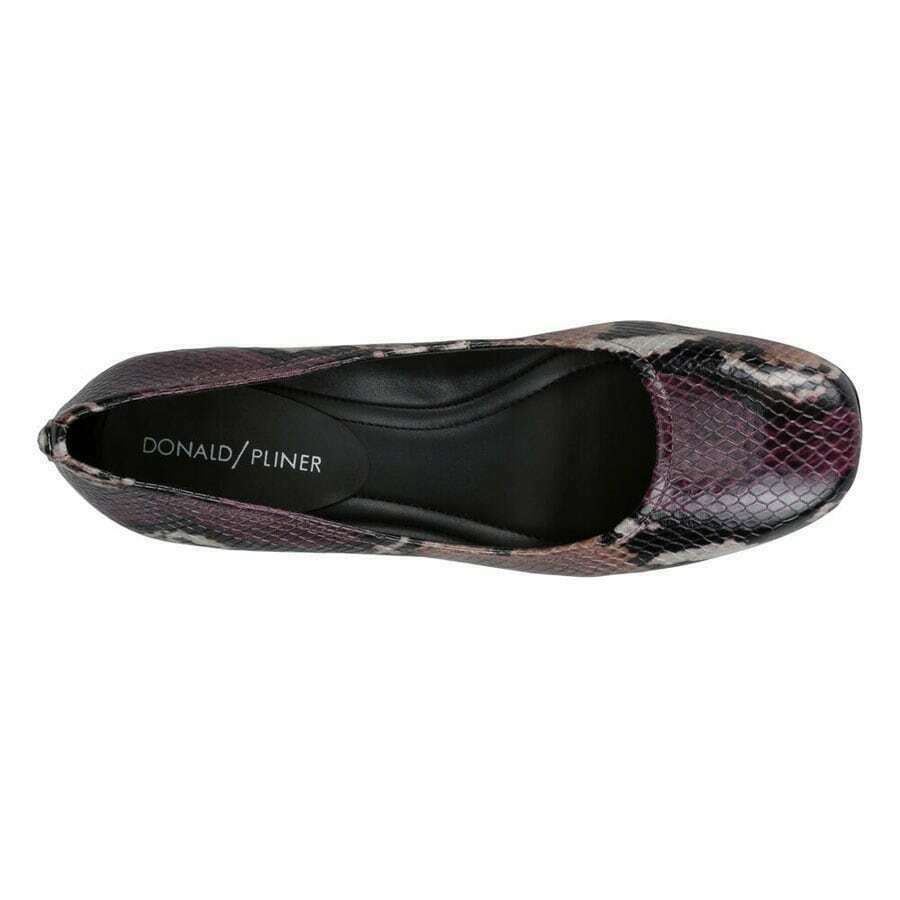 Donald Pliner  Women's Corin Painted Snake Leather Pumps Plum Size 7