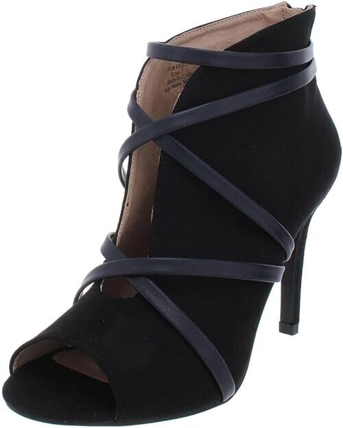 Journee Collection Women's Samara Center Cutout Bootie  Color Black Size 11M