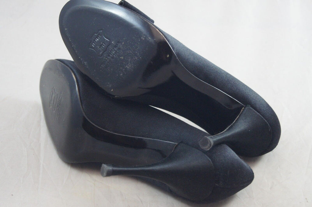 Stuart Weitzman Women's Ringbling Formal Dress Pumps  Black Satin Size 9.5