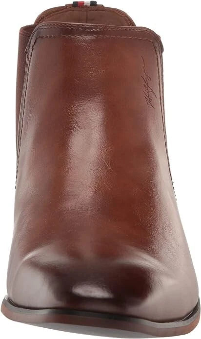 Tommy Hilfiger Men's Syler Chelsea Boots  Medium Brown Size 8.5