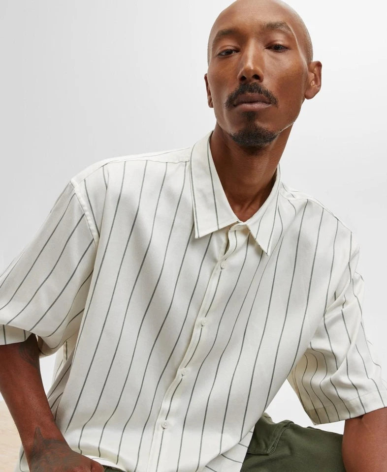 Mode of One Men's Relaxed-Fit Stripe Button Down Shirt  Neo Natural Size L