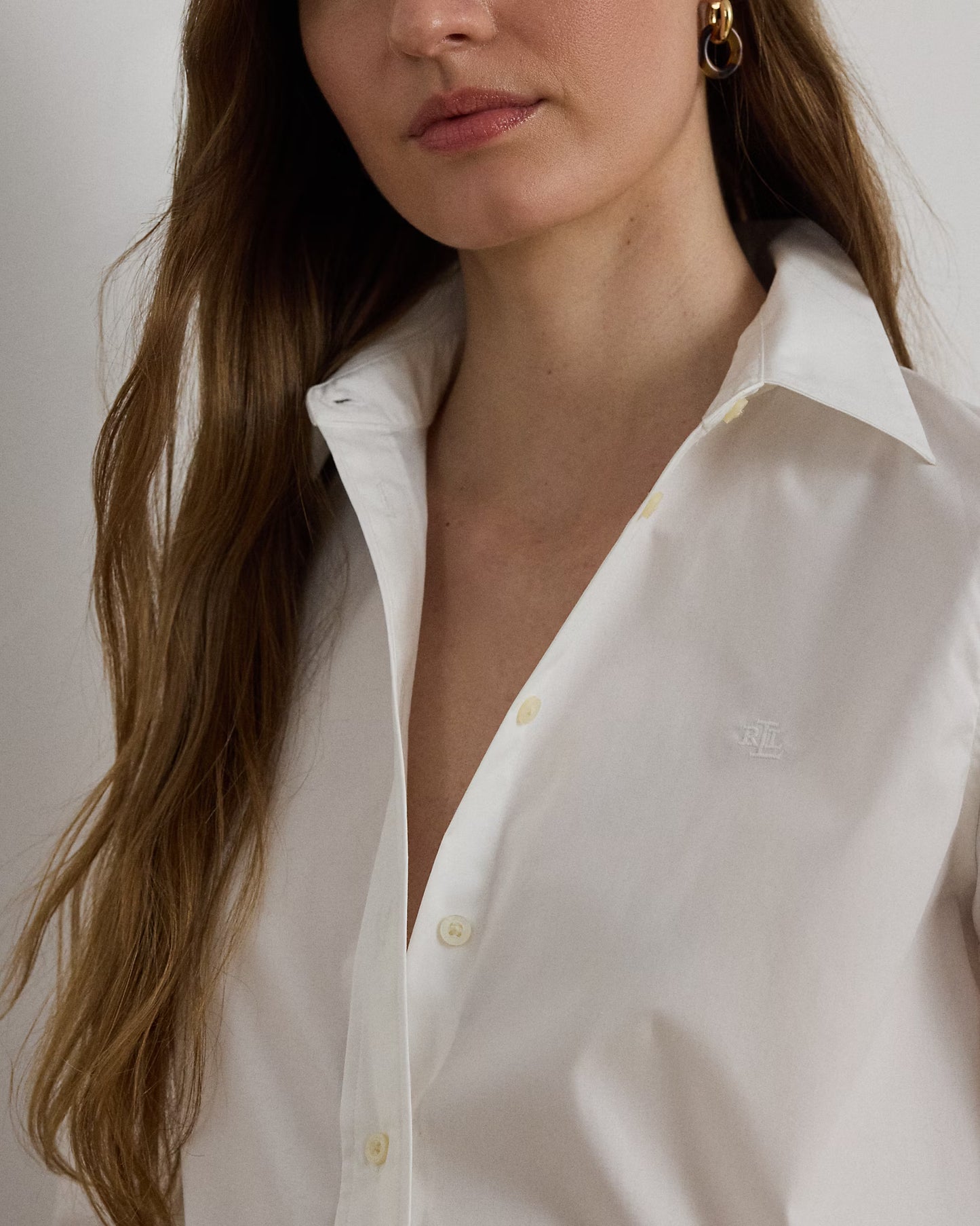 LAUREN RALPH LAUREN Women's Classic Fit Easy Care Cotton Shirt  White Size S