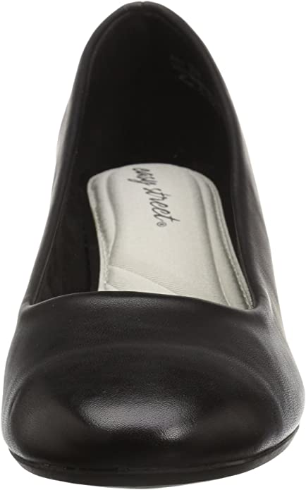 Easy Street Women's Proper Dress Pumps  Black Size 6