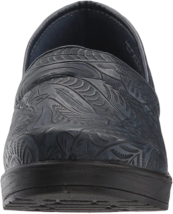 Easy Works Women's Lyndee Health Care Professional Shoes Color Charcoal Size 7.5WW