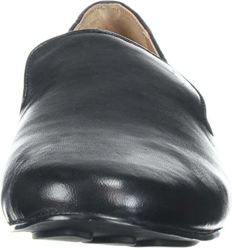 Gentle Souls by Kenneth Cole Women's Eugene Loafer  Color Black Size 6M