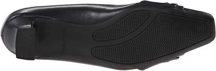 Easy Street Women's Waive Dress Pump Color Navy Size 8.5W
