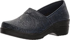 Easy Works Women's Lyndee Health Care Professional Shoes Color Charcoal Size 7.5WW