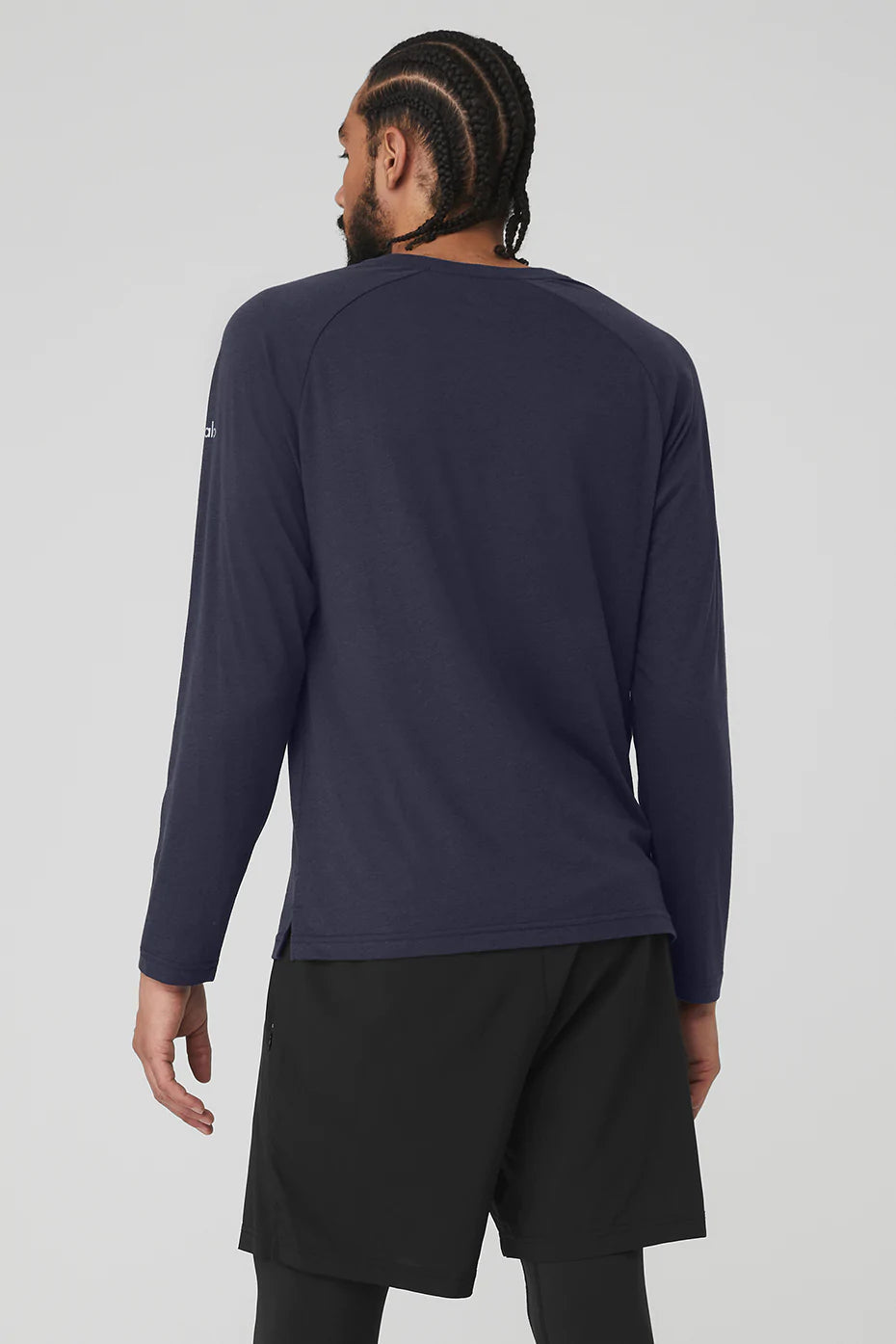 ALO YOGA Men's Triumph Long Sleeve Tee  Color True Navy Size S