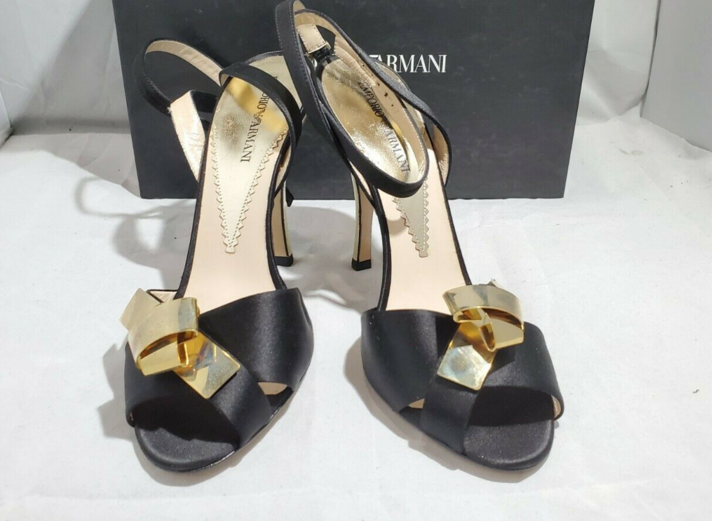 Emporium Armani Metallic Knot D'Orsay Pumps .- Size 9.5 (39.5)