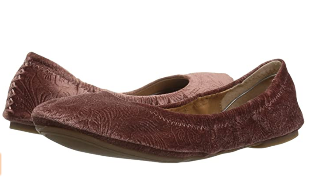 Lucky Brand Women's Emmie Ballet Flat Color: Sable Velvet Size: 8M