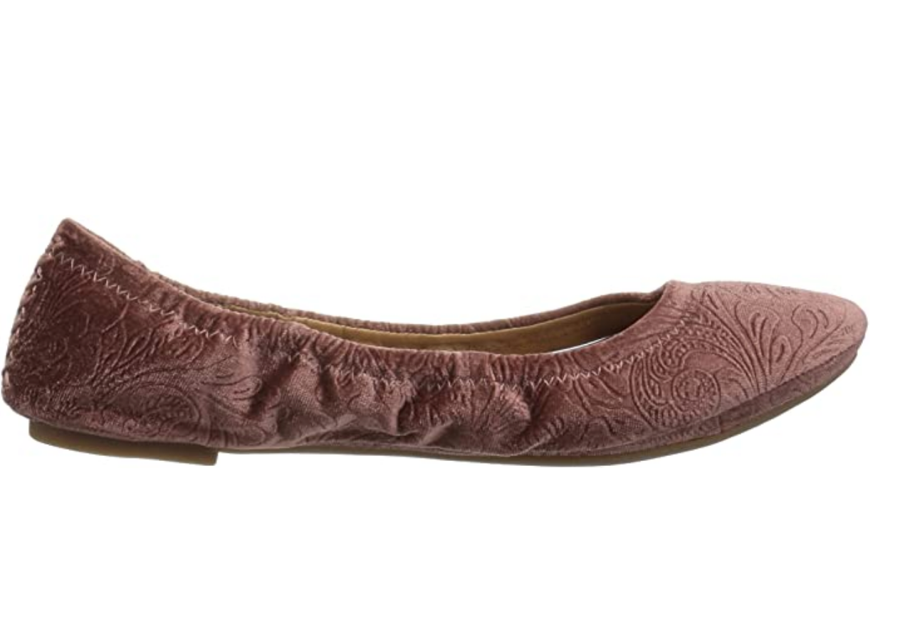 Lucky Brand Women's Emmie Ballet Flat Color: Sable Velvet Size: 8M