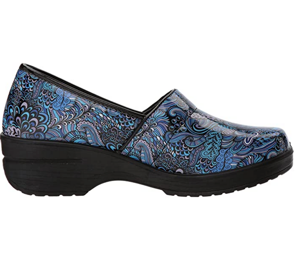 Easy Works Women's Lyndee Health Care Professional Shoe Color Navy Pop Size 8.5M