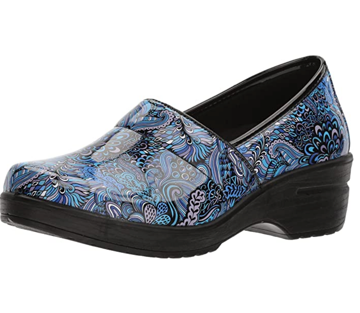 Easy Works Women's Lyndee Health Care Professional Shoe Color Blue Pop Size 8WW
