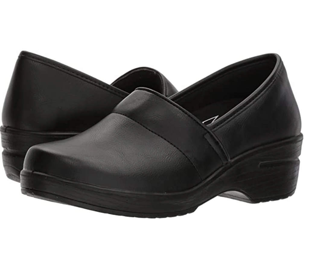 Easy Works Women's Lyndee Health Care Professional Shoe Color Navy Pop Size 8.5M
