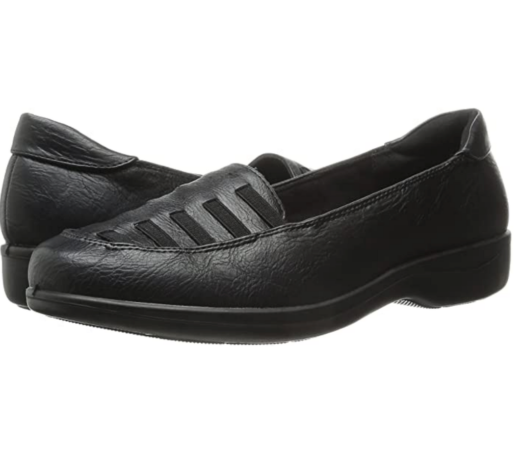 Easy Street Women's Genesis Flat  Color: Black Burnish  Size 7.5WW