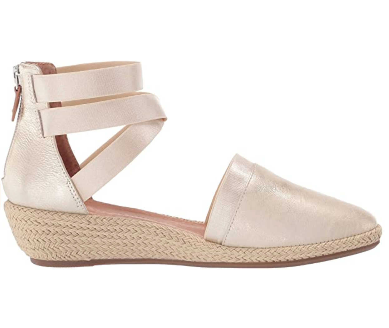 Gentle Souls by Kenneth Cole Women's Noa-Beth Sandals  Color Ice Gold Size 5.5M