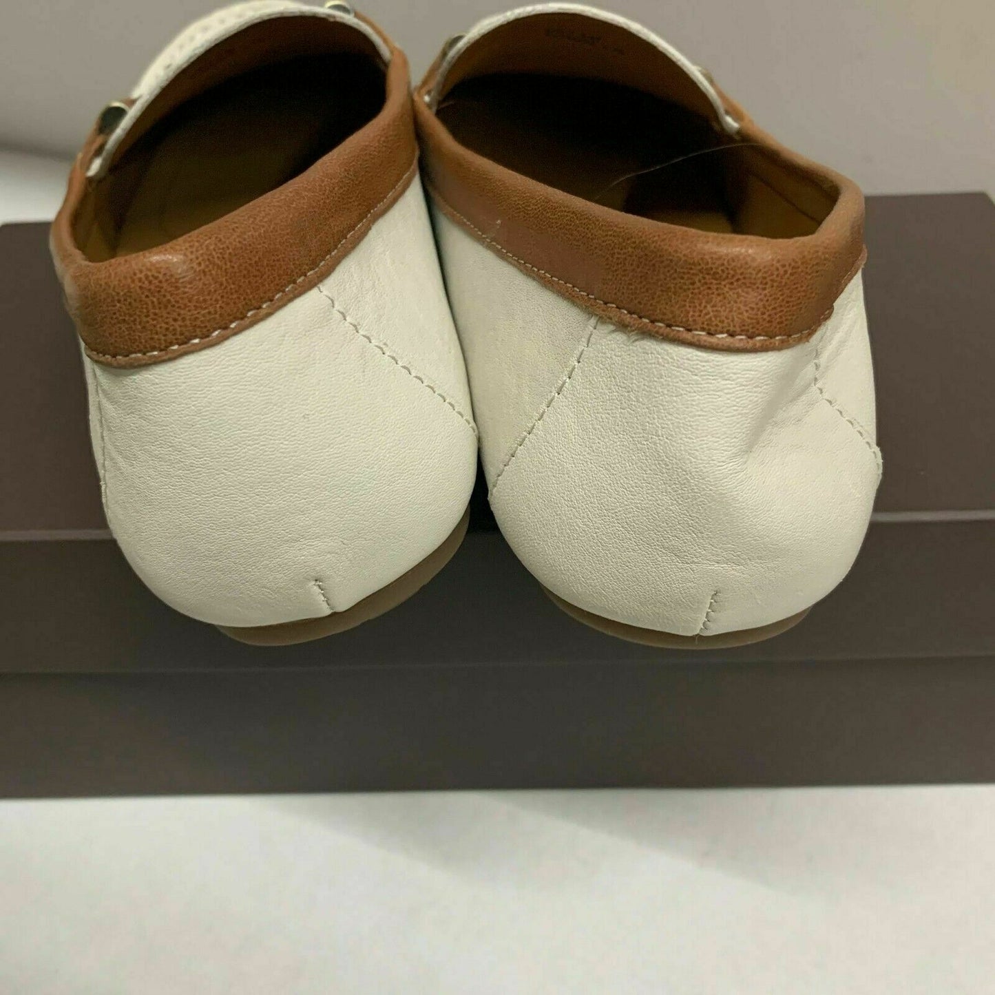 Patricia Nash Trevi Leather Moccasin Flat Slip On  Color Ivory/Tan Size 6.5M