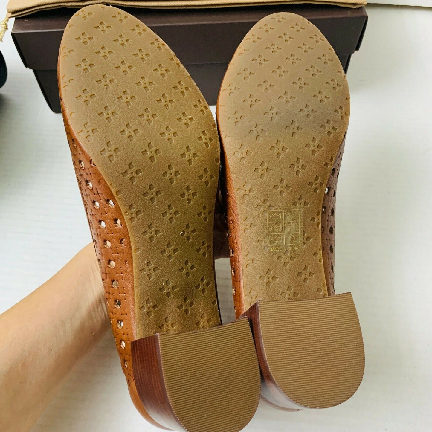 Patricia Nash Allegra Pumps Shoes   Color Tan Size 9.5M