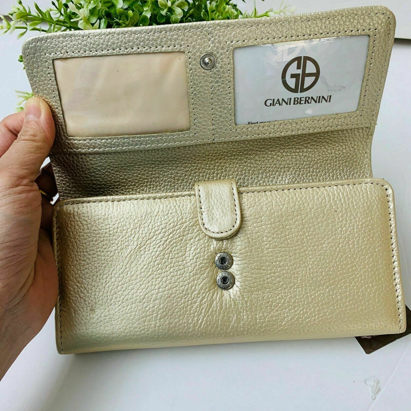 Giani Bernini Genuine Pebble Leather Bifold Wallet Gold – DDT Boutique