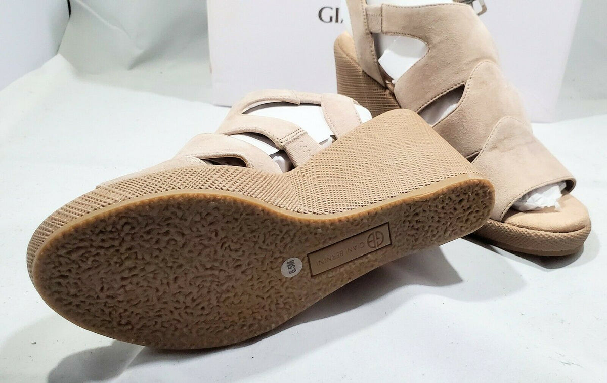Giani Bernini Women's Wirla Wedge Sandals  Mushroom Size 6.5