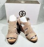 Giani Bernini Women's Wirla Wedge Sandals  Mushroom Size 6.5