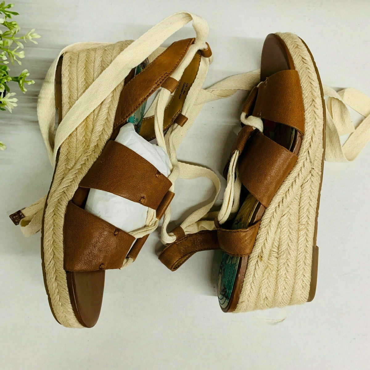 Patricia Nash Women's Riva Wedge Sandals  Tan Size 6.5