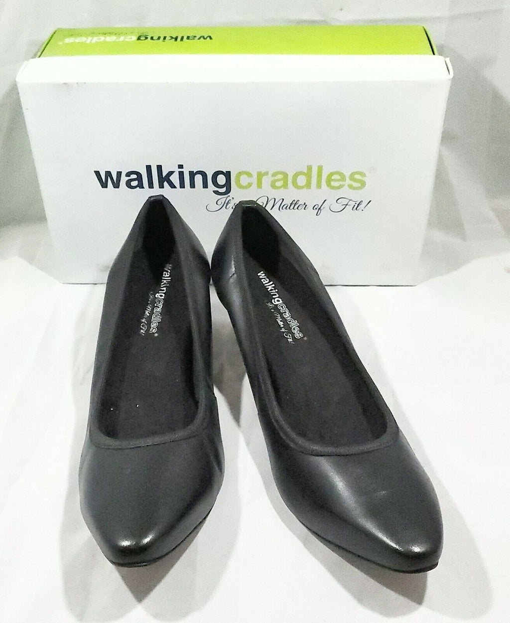 Walking Cradles Women's black izzy Pumps  size 12m