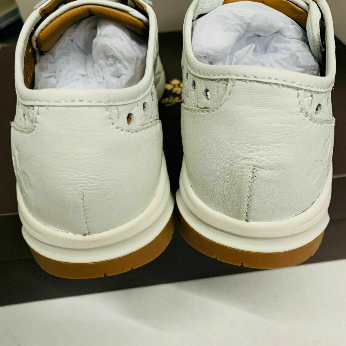 Patricia Nash Milla Sneakers Women's Shoes 051LEA-WHT White