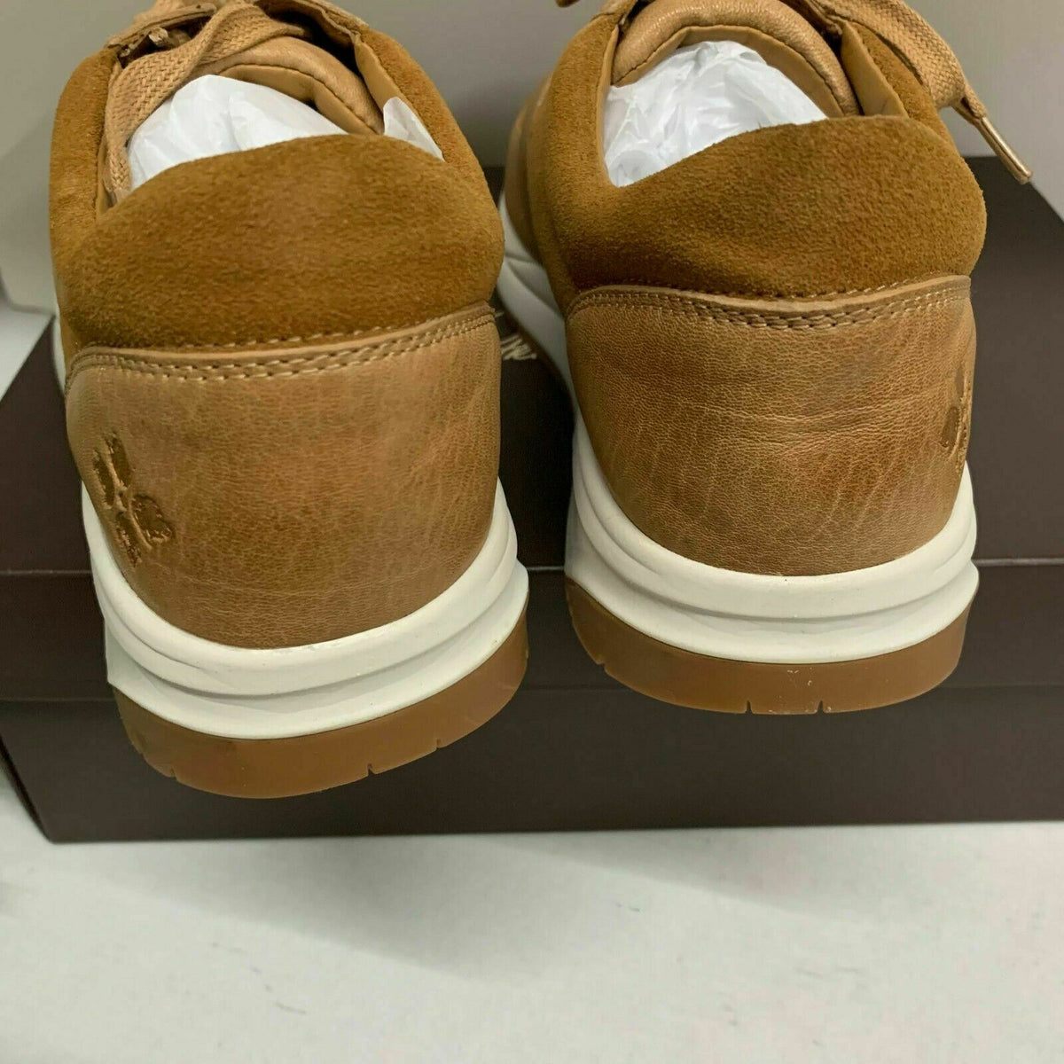 Patricia Nash Women's Milano Sneaker  Color Desert Size 5.5M