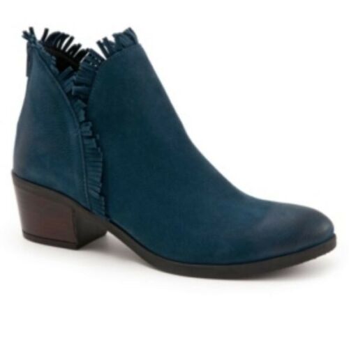 Bueno Bueno Women's Cathy Booties  Color Blue Nubuck Size 10M